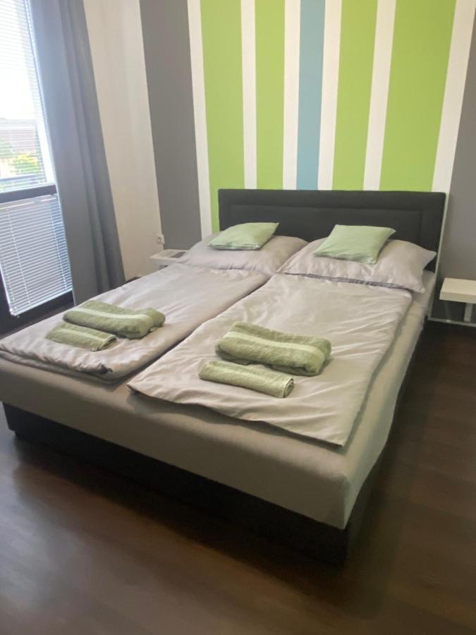 Lexi Classic Apartman Hajdúszoboszló Exterior foto